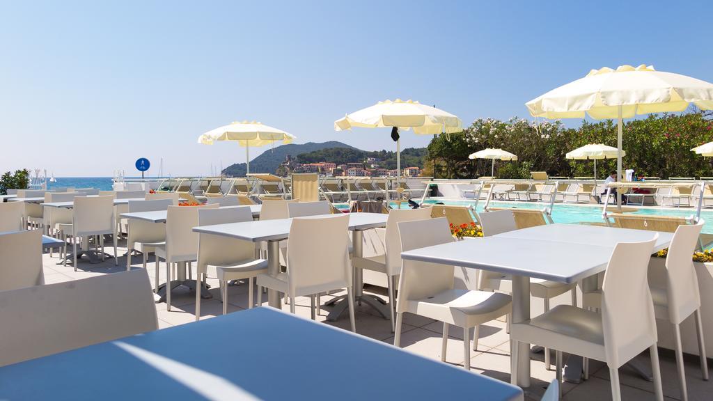Hotel Montecristo Marina di Campo Exteriör bild