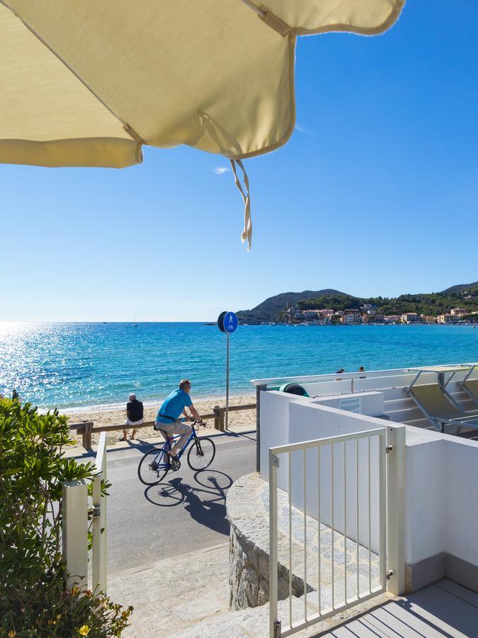 Hotel Montecristo Marina di Campo Exteriör bild
